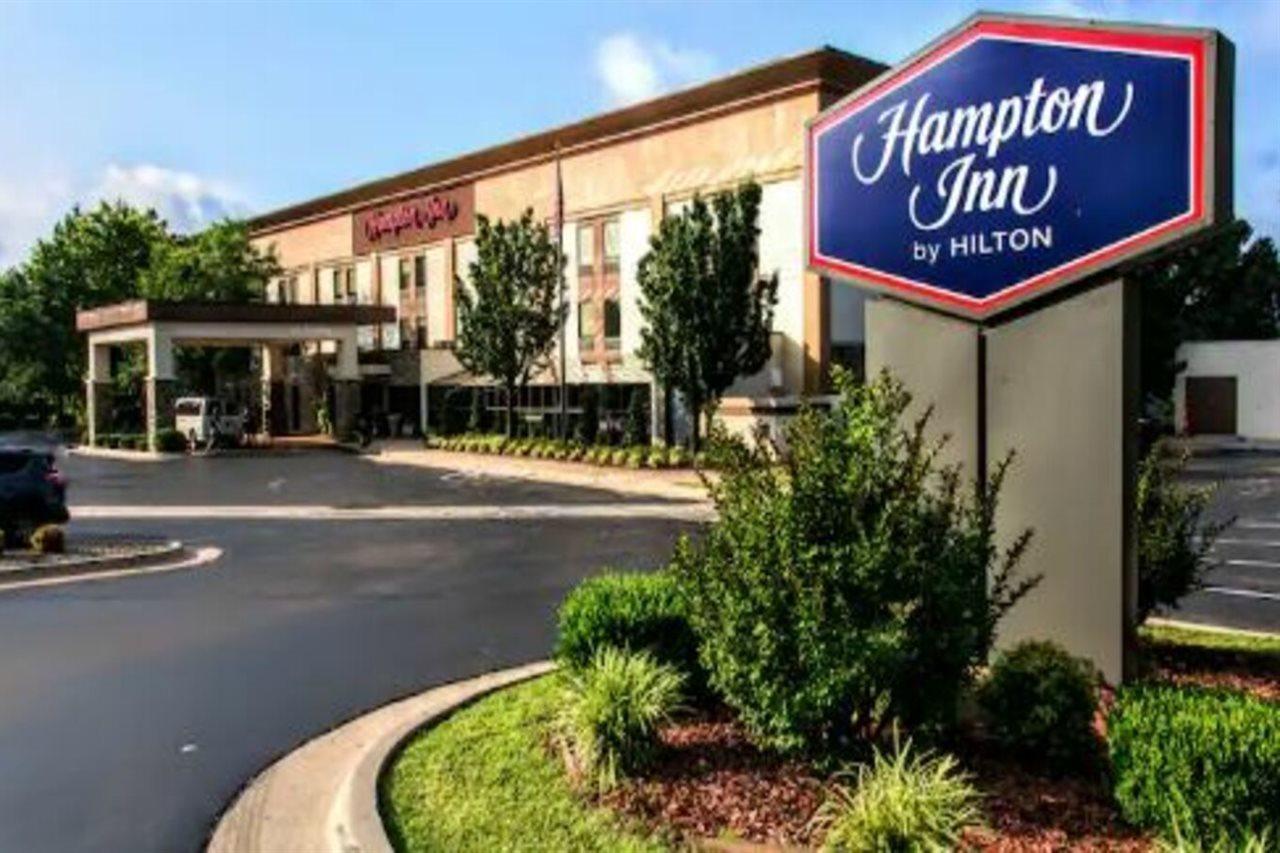 Hampton Inn Edmond Exterior photo