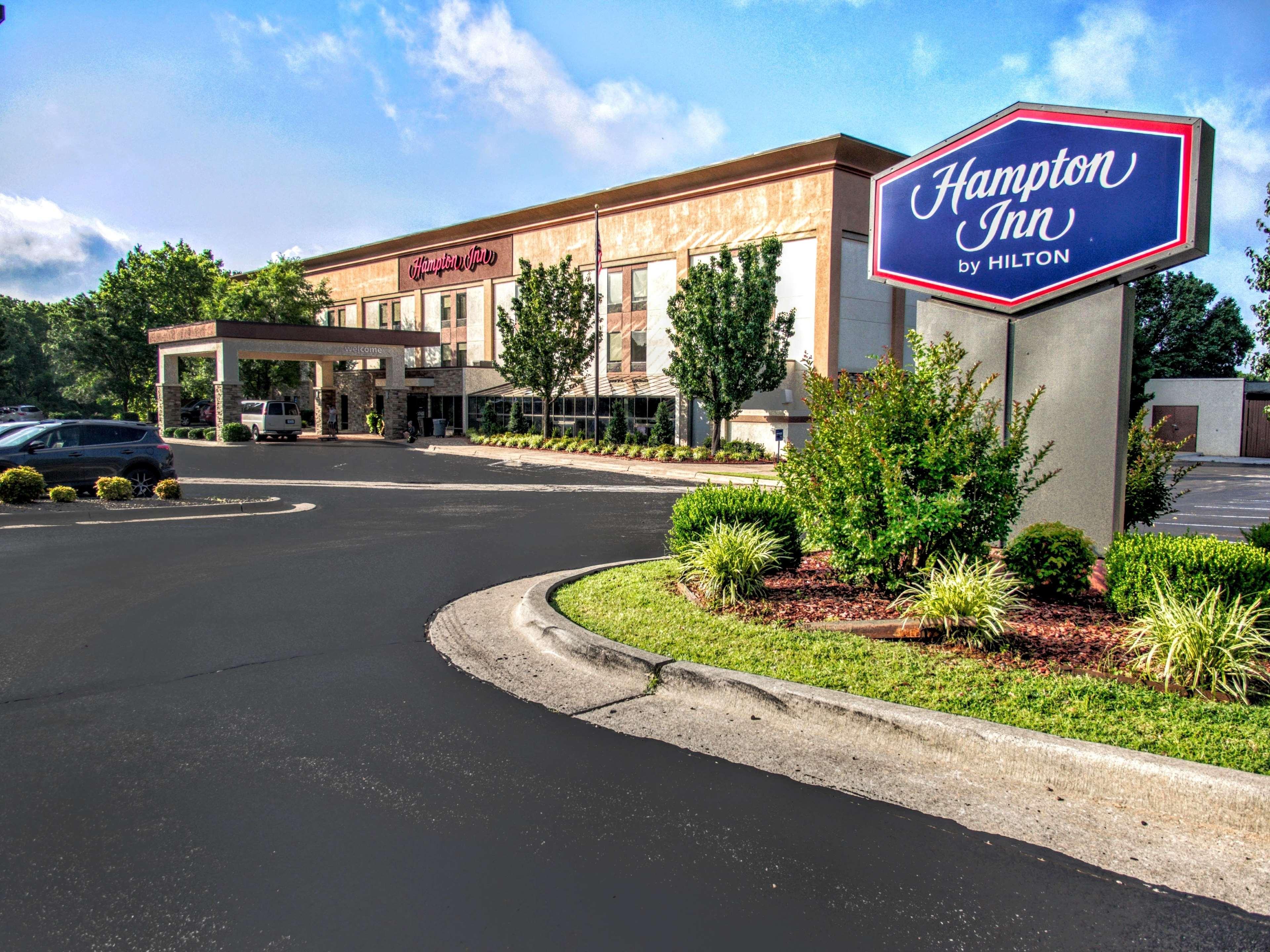 Hampton Inn Edmond Exterior photo